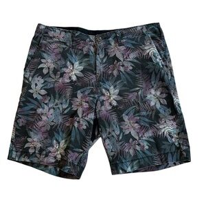 American Eagle Next Level Flex Floral Classic Shorts Black Purple Blue Size 34